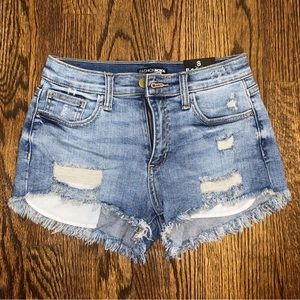 SIZE SMALL FASHION NOVA SHORTS